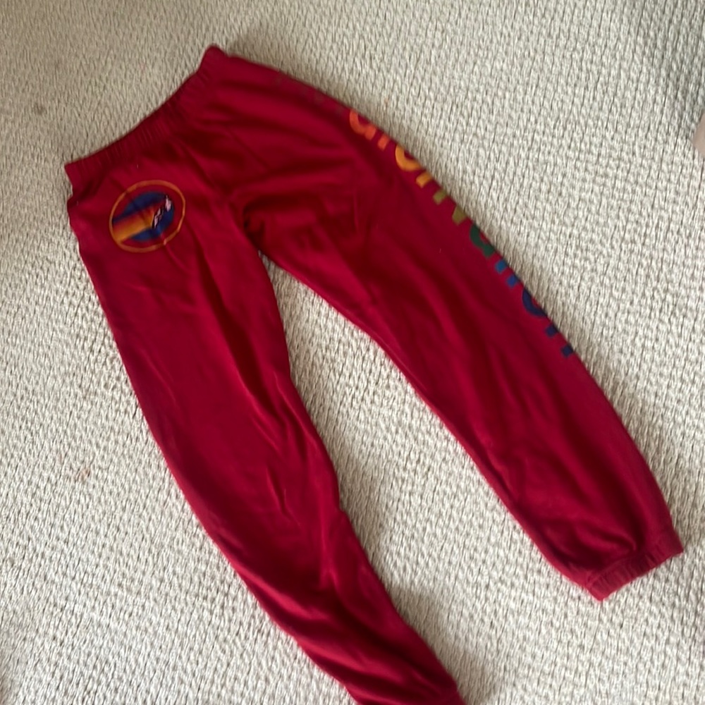 Super cute red sweatpants pretty good condition